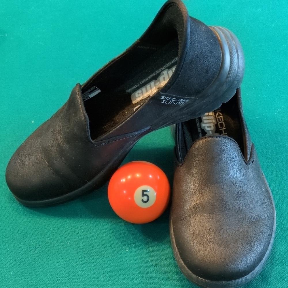 Skechers Black Casual Slip-Ons 5.5